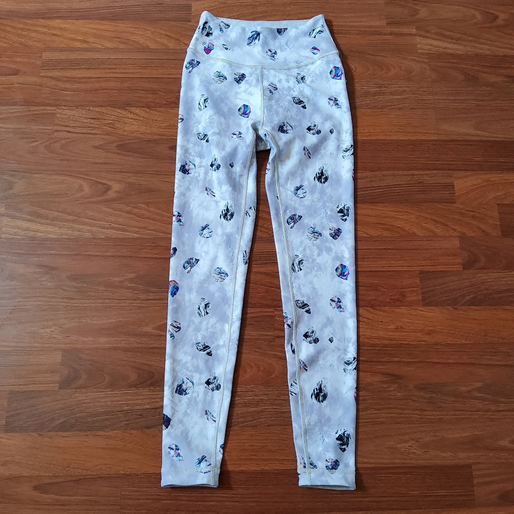 Wear It To Heart Reversible High Waist Leggings Grey Multi Color Print S Nwot
